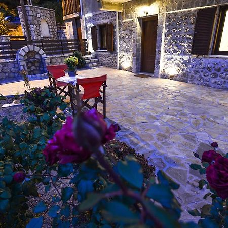 Ξενώνας Στροφυλιά Kato Sinikia Trikalon Exteriér fotografie